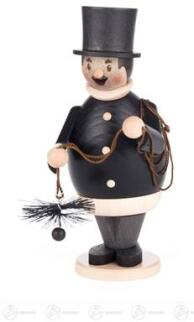 Räuchermann Schornsteinfeger Max mit Besen und schwarzem Zylinder, schwarz-weiß bemalte Holzfigur