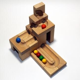 Holzkugelbahn – Kugelbahn Im Kasten Klassik S – LxBxH ca. 27 cm x 27 cm x 6 cm