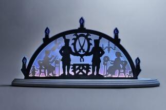 Schwibbogen – Traditionelles Erzgebirgsmotiv mit LED-Beleuchtung und 3D-Effekt – Länge ca. 47 cm